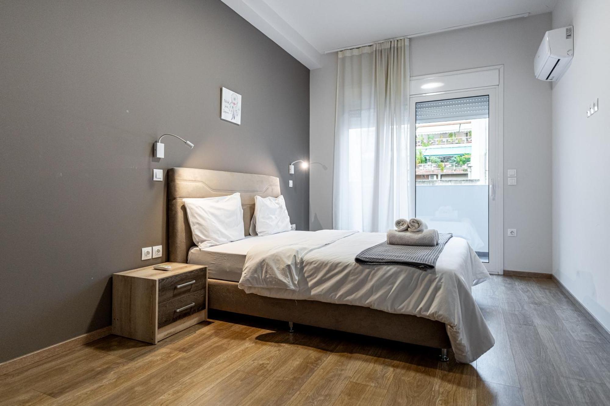 Athenian Infinity Apartments Esterno foto