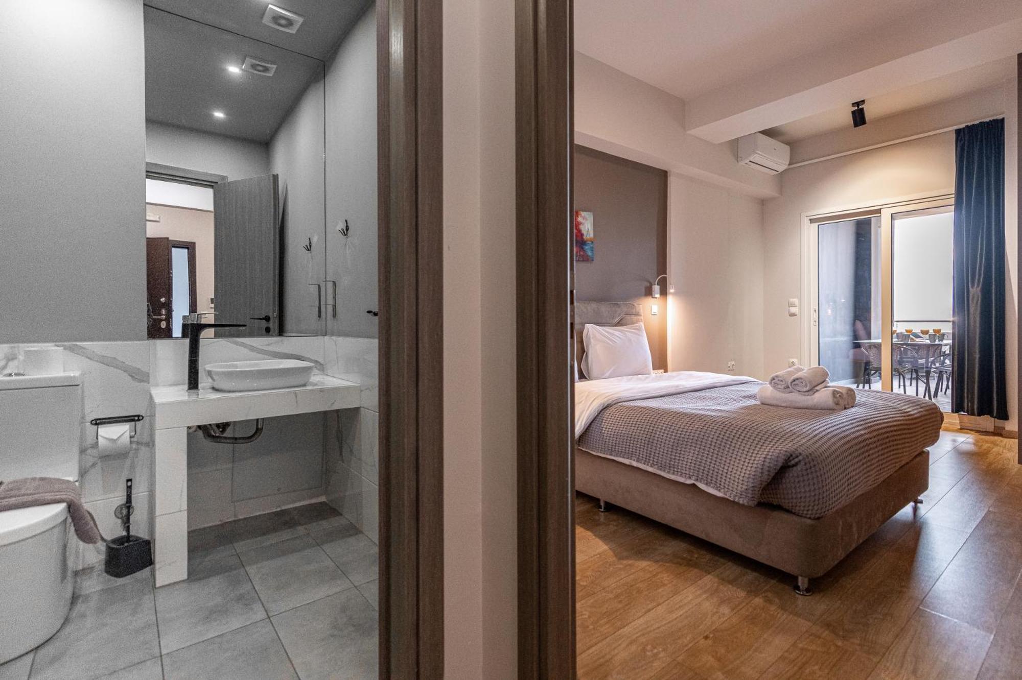 Athenian Infinity Apartments Esterno foto